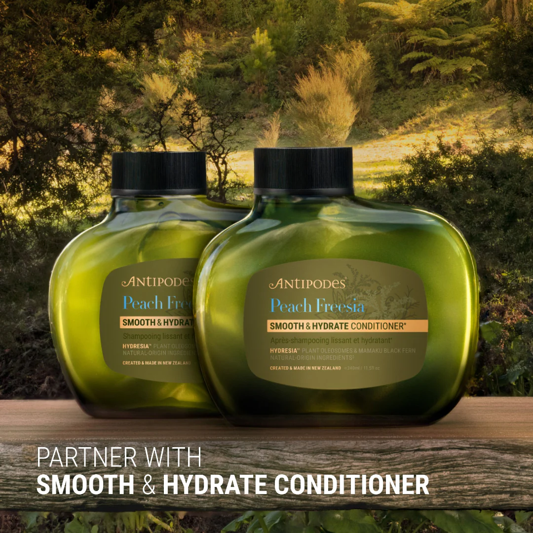 Antipodes Peach Freesia Shampoo - Image 5